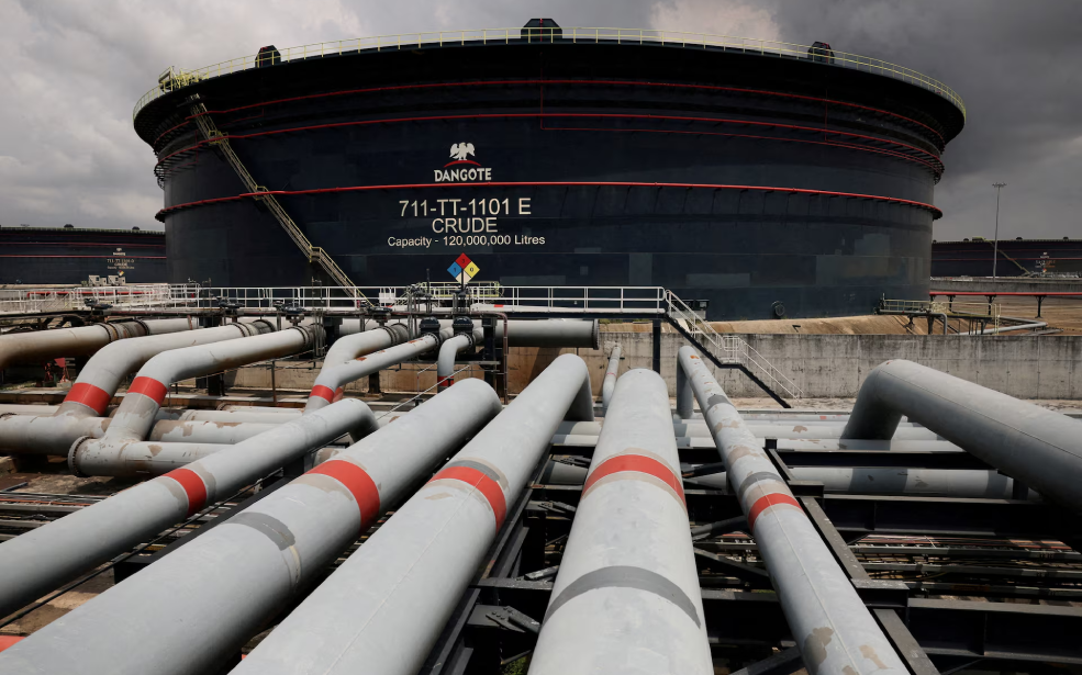 Nigéria : Pourquoi la méga-raffinerie Dangote ne suffit pas (encore) à faire baisser les prix du carburant