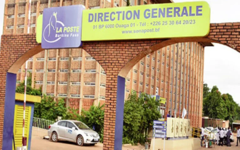 Burkina Faso : L’État lance un projet de 9,7 millions de dollars pour transformer le réseau postal