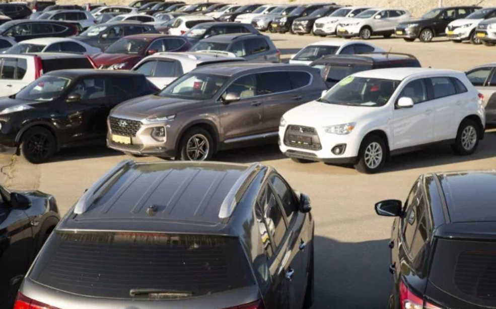 Nigéria : Abuja taxe les grosses cylindrées, entre verdissement fiscal et stratégie budgétaire