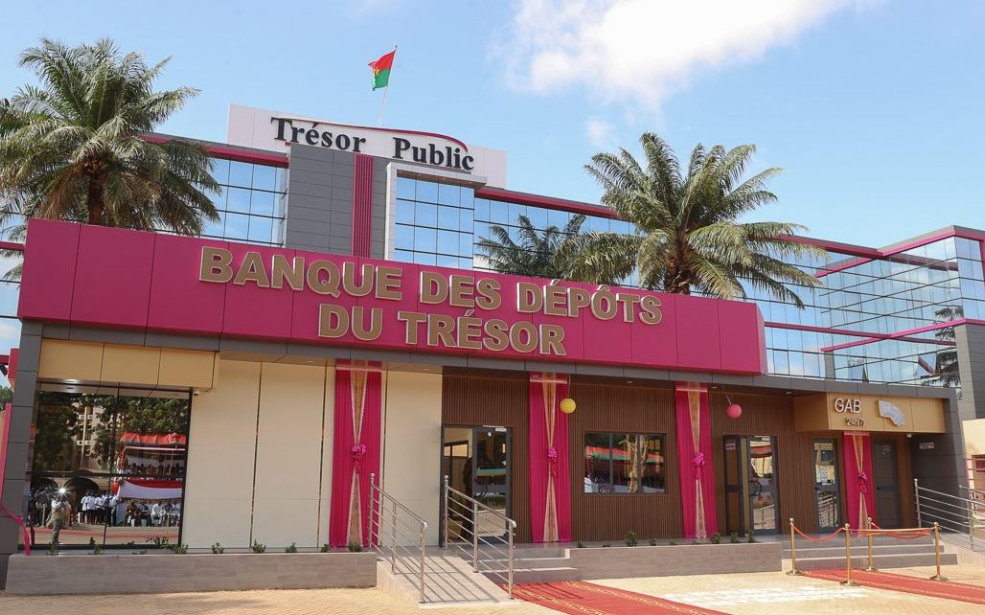 Burkina Faso : Les ONG devront désormais centraliser leurs comptes auprès de la BDT