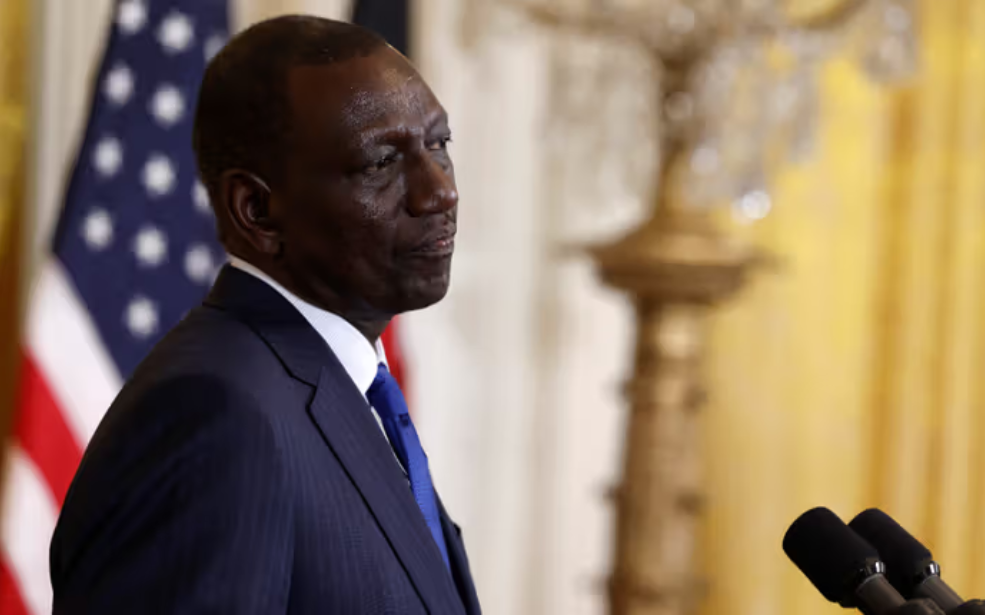 Microsoft, IA & Énergie | Microsoft stoppe un mégaprojet au Kenya : l’Afrique face au mur énergétique de l’intelligence artificielle