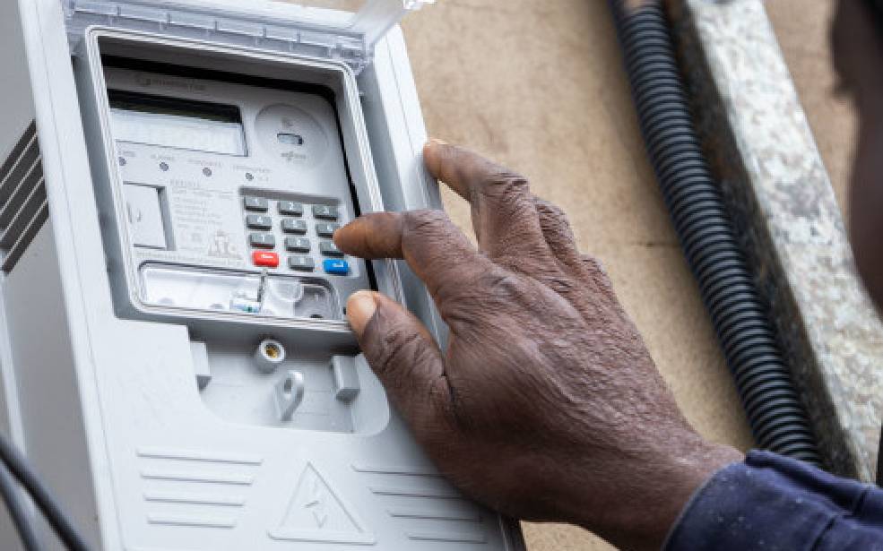 Guinée : Le Fonds africain de développement octroie un financement supplémentaire de près de 26 millions $ pour développer une interconnexion électrique avec le Mali