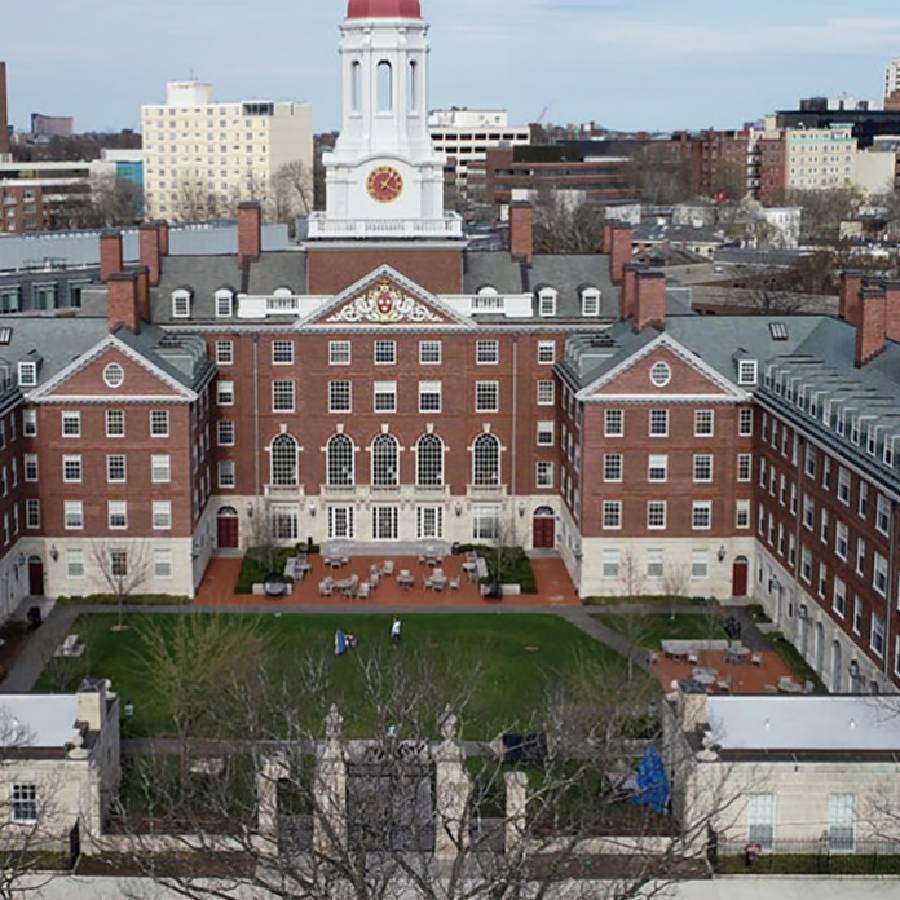 Washington rompt avec Harvard : Trump dénonce un endoctrinement idéologique et une gestion opaque