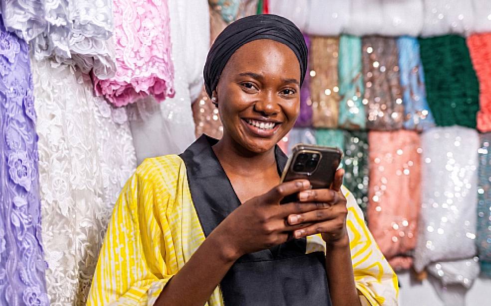 AXIAN et la BAD lancent un programme pour financer et accompagner 34 000 entreprises dirigées par des femmes en Afrique