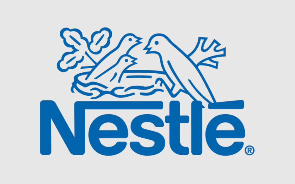 Santé infantile : Nestlé pointé du doigt pour ses produits trop sucrés en Afrique
