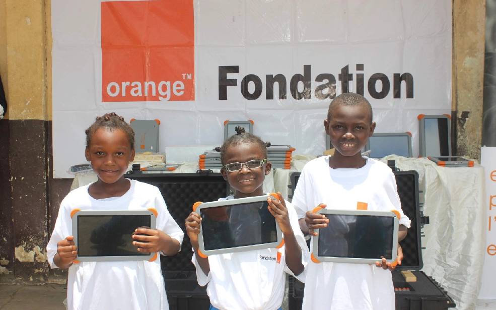 Cameroun : La Fondation Orange renforce l’éducation numérique avec un don de près de 100 millions FCFA