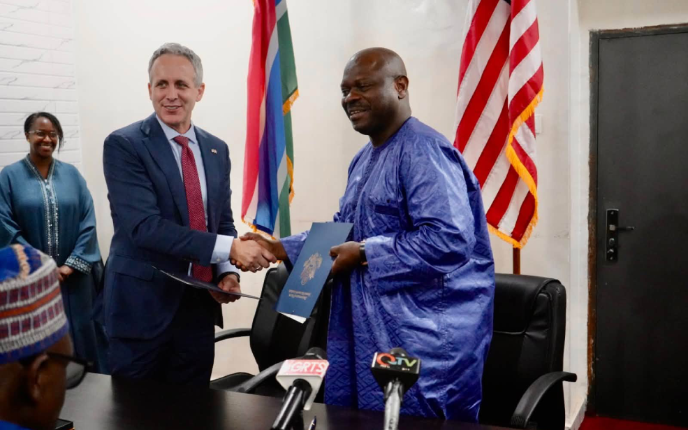 Gambie : Les États-Unis restituent 2,5 millions de dollars issus d’un bien de Yahya Jammeh
