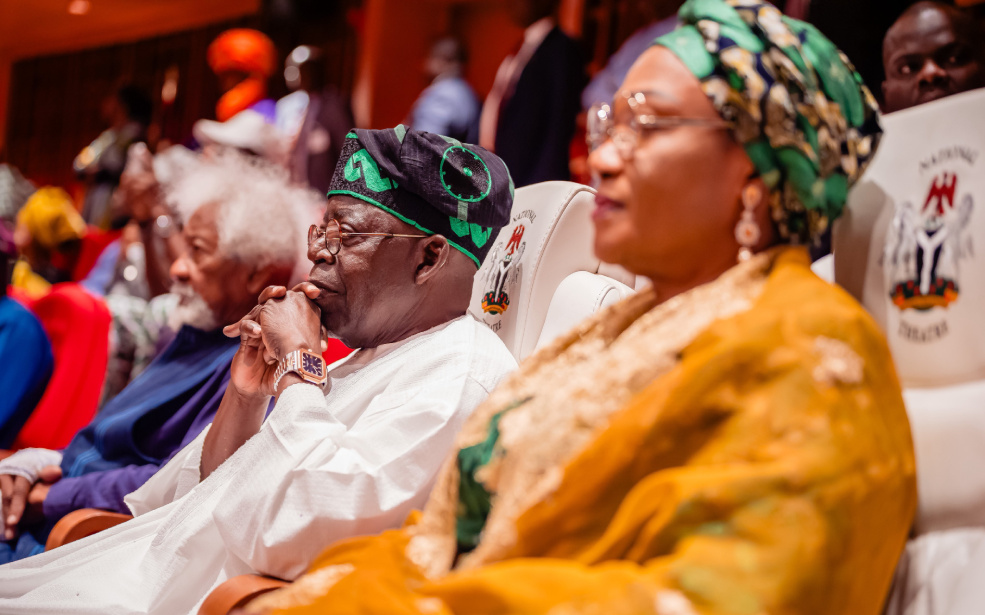 Nigéria : 2,35 milliards de dollars levés malgré la menace de violences et d’une intervention militaire